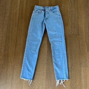 Levi Wedgie Cut Jeans